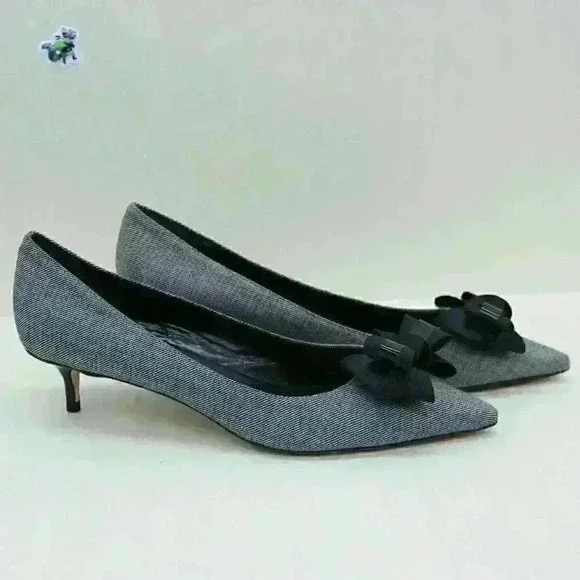 Butter Women's Grey/Black Leather Bow Tie Pointed Toe Kitten Heel Shoes Sz US 10 - Picture 2 of 11